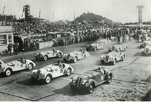 BMW 328 Roadster en el Gran Premio de Alemania - Dominio deportivo de BMW en su tierra