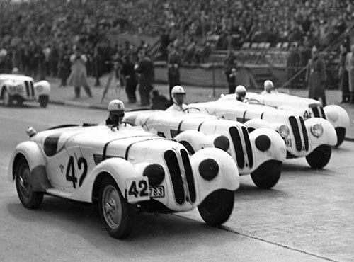 BMW 328 Roadster en la Mille Miglia 1940 - La victoria que cambió todo