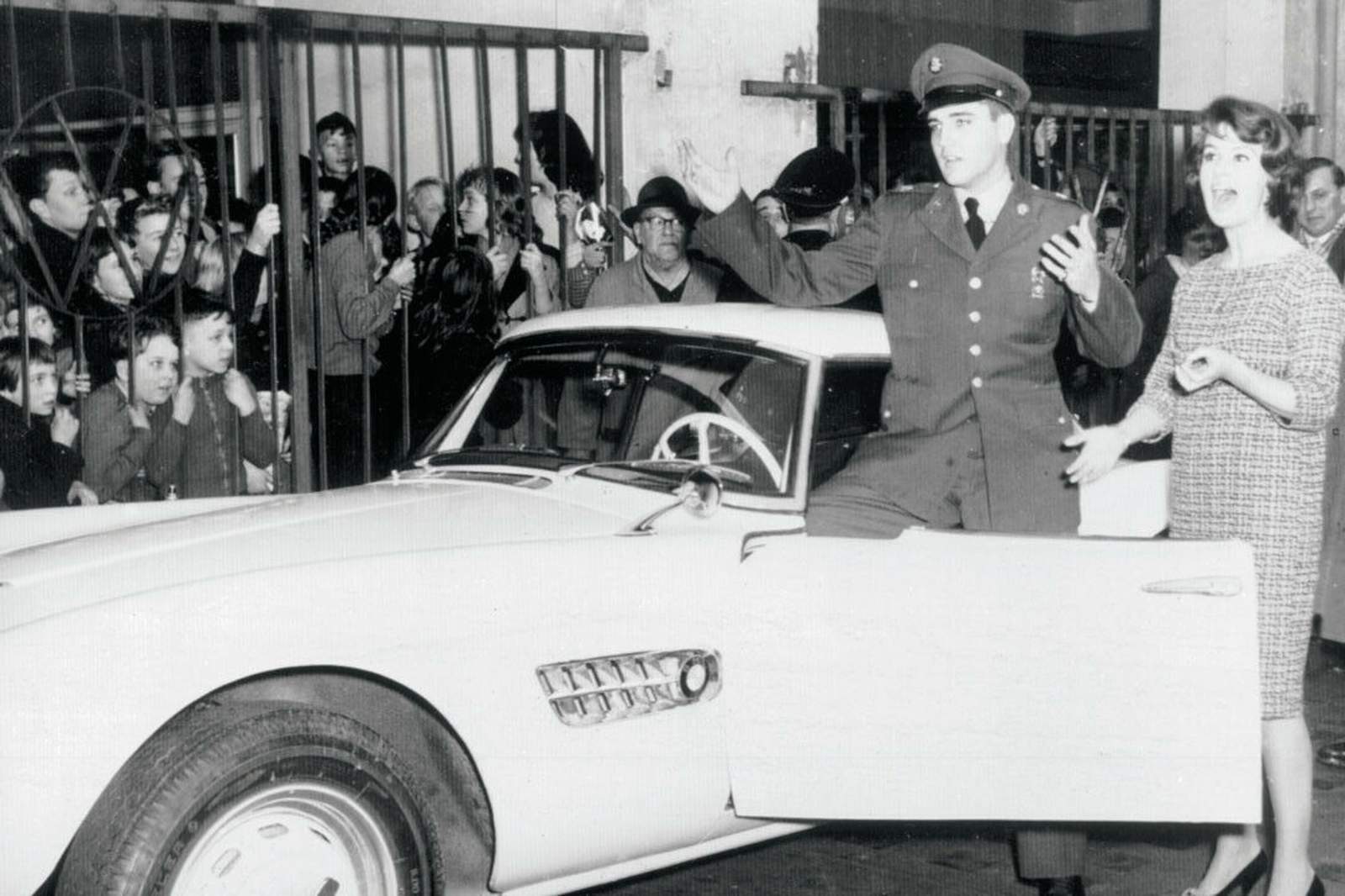 BMW 507 de Elvis Presley - El roadster del Rey del Rock con su legión de fans