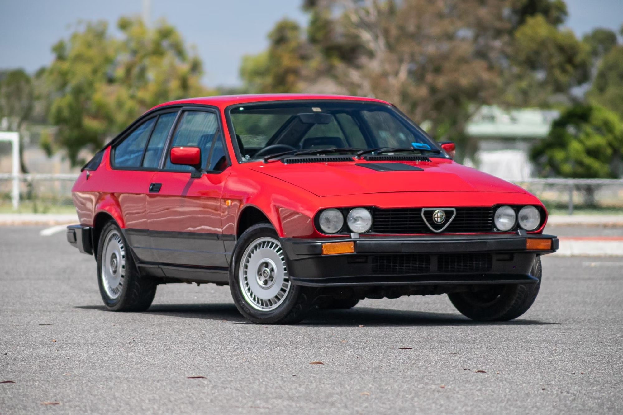 Alfa Romeo GTV6