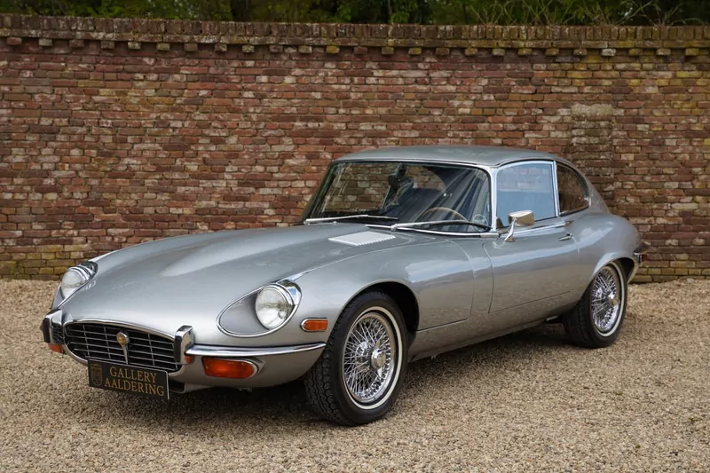 Jaguar E-Type V12