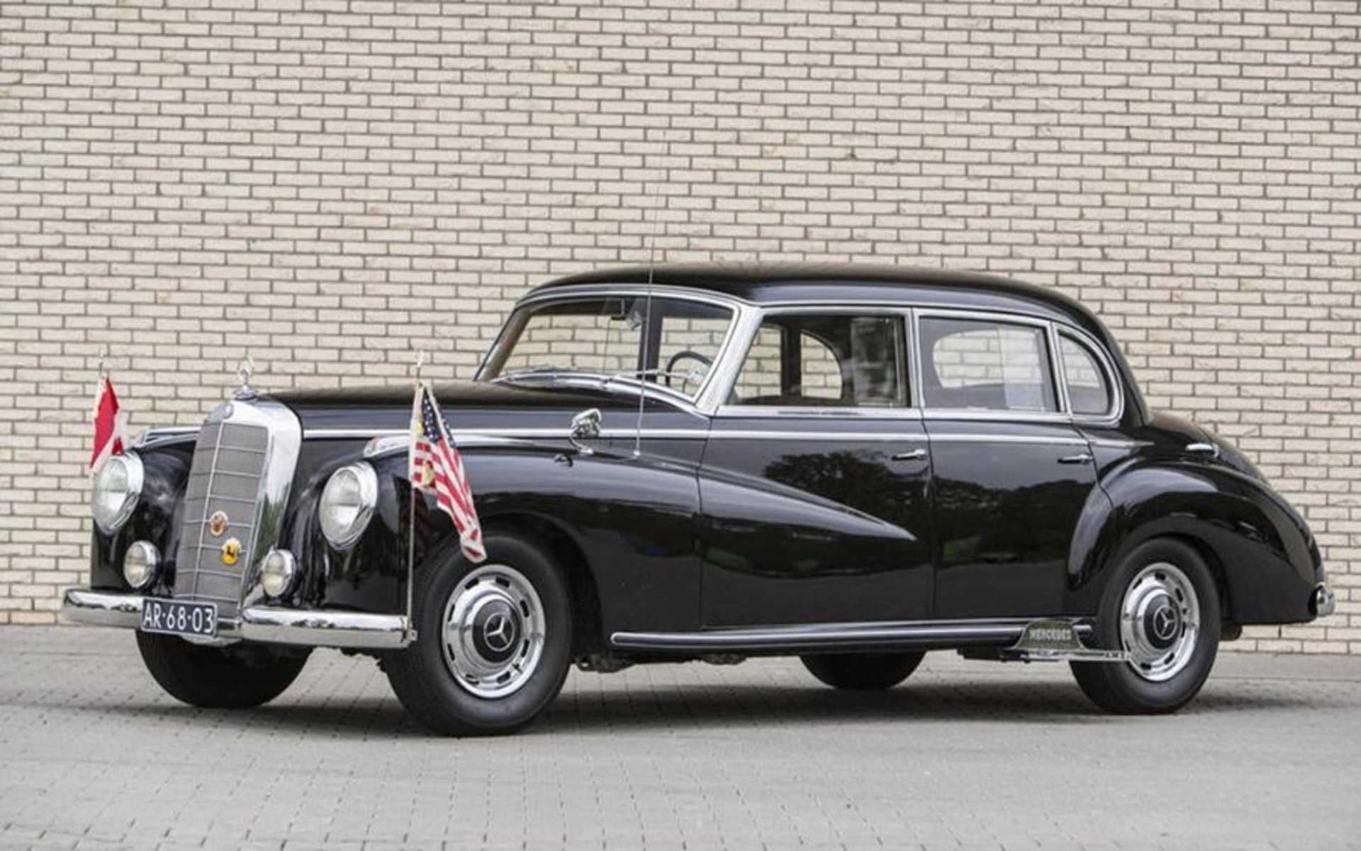 Mercedes-Benz 300 Adenauer